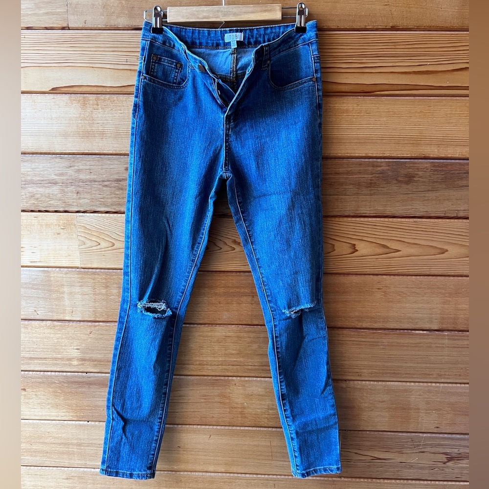 Tobi Size 27 Ripped Knee High Rise Skinny Jean